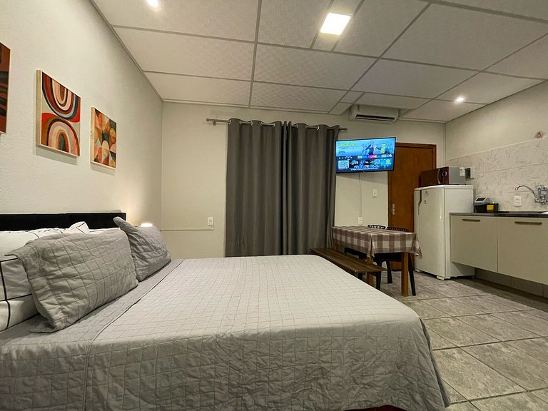 Villa Bilac Large Studio 2km to Vila Germanica 21