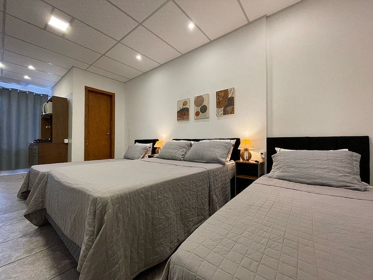 VillaBilac Large Studio 2km to Villa Germanica 11