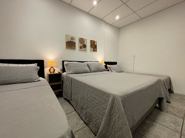 VillaBilac Large Studio 2km to Villa Germanica 11