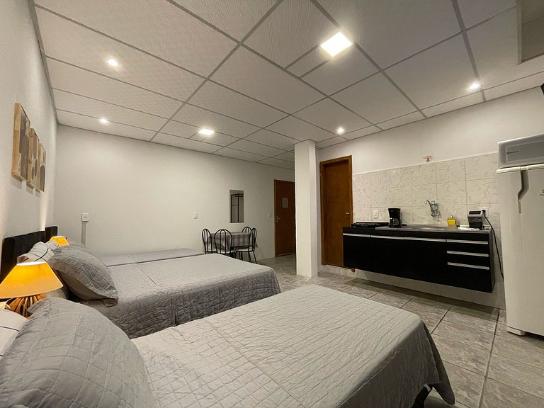 Villa Bilac - Amplos Studios 2km da Vila Germânica