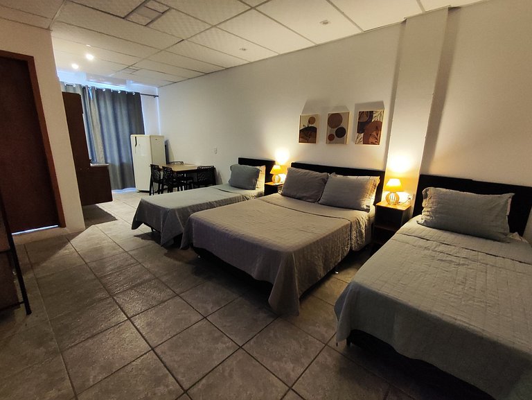 Villa Bilac - Amplos Studios 2km da Vila Germânica