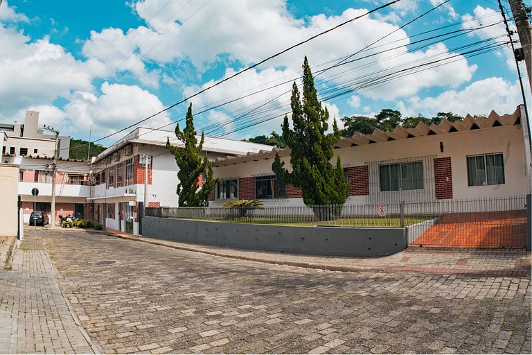 VILLA BILAC 03 - Studio próximo à Vila Germânica