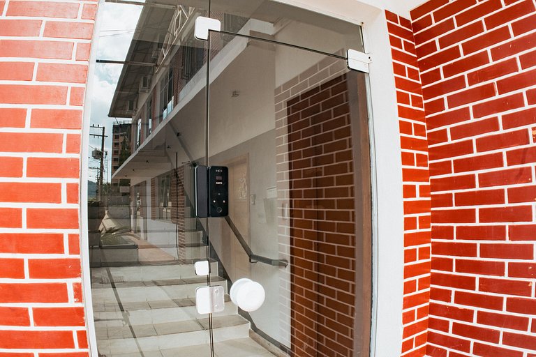 VillaBilac Large Studios 2km to Vila Germanica 10