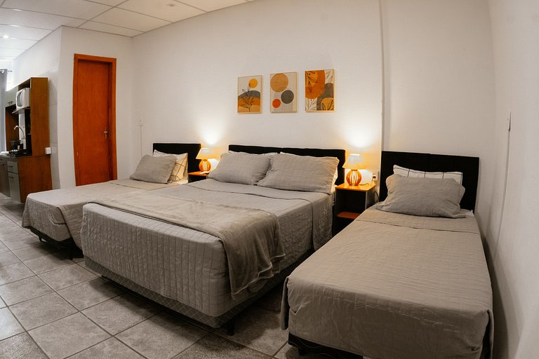 Villa Bilac - Amplos Studios 2km Vila Germânica