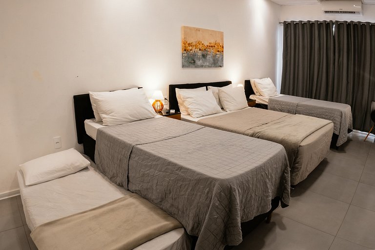 Large Studio Apartment close to Vila Germanica