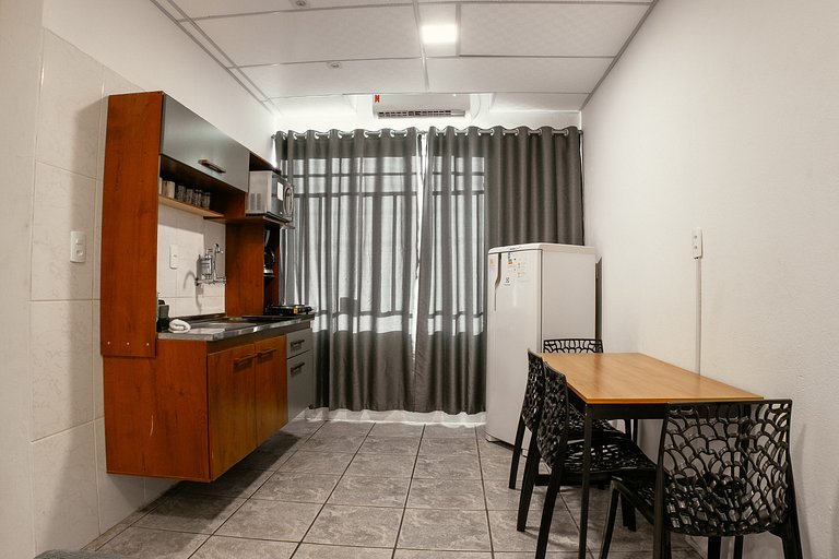 Villa Bilac - Amplos Studios 2km da Vila Germânica