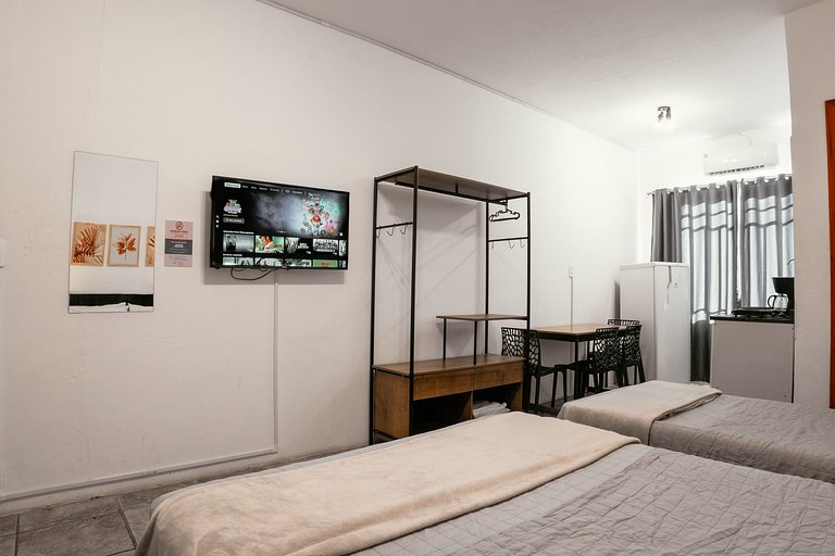 Villa Bilac - Amplos Studios 2km da Vila Germânica