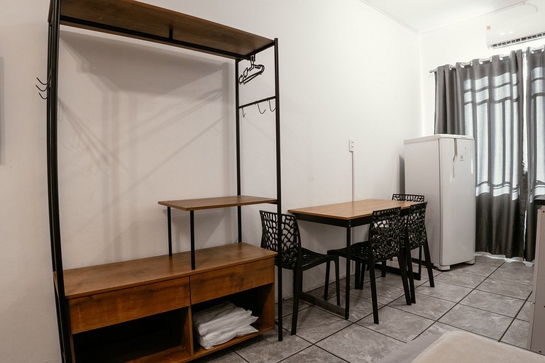 Villa Bilac - Amplos Studios 2km da Vila Germânica